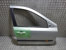 Porte avant droit RENAULT LAGUNA 2 PHASE 1 7751471659