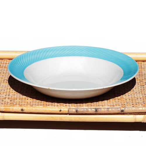 Ancien plat creux - &, rond