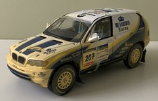 (V36) VOITURE SOLIDO  1/18 BMW X5 N° 1626/3500 RALLY X RAID AVEC STRAPP