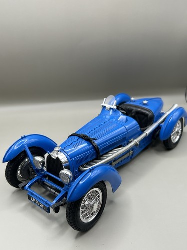 R892 voiture miniature 18 - r892, 1/18