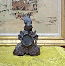 ancien porte montre en bois