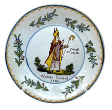 Assiette Nevers 1766 faïence patronymique Claude Laurent XVIIIe ancien rare