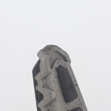 Platine repose pied avant droite (Ducati - 950 Hypermotard Sp 937 2019 - 2024)