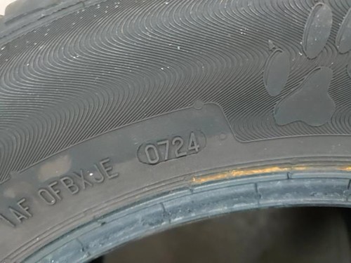 Pneu 165 r14 t autres - 81,