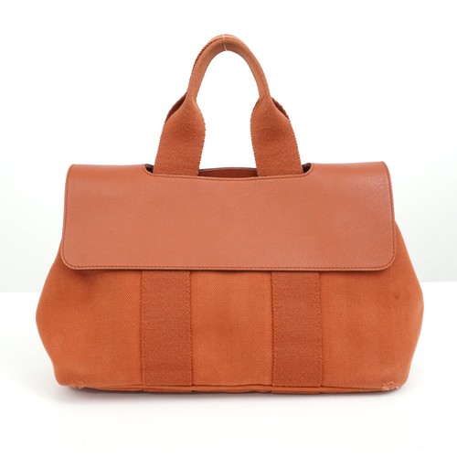 Hermes valparaiso sac à - valparaiso, pm