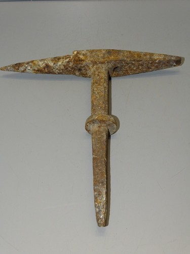 Ancienne enclume bigorne - -ancienne,