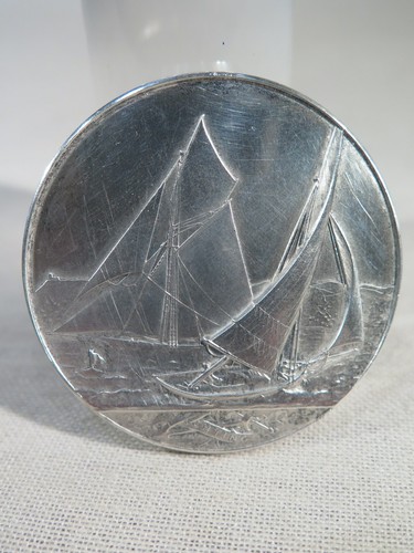Ancienne medaille argent - medaille,