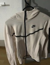 nike tech fleece