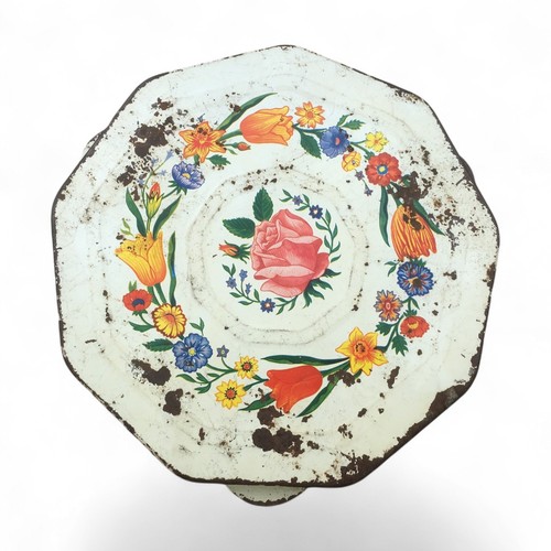 Ancien dessous plat - dessous, en