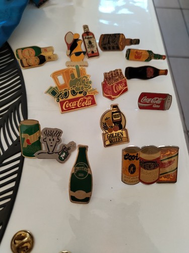 Coca cola lot - pins, boisson