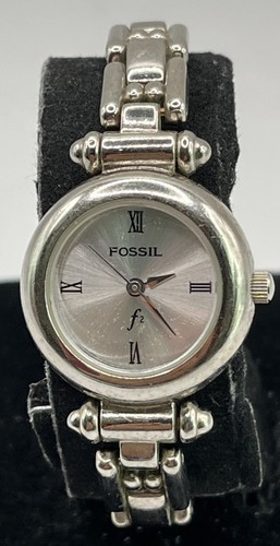 Lady fossil water - fossil, f2