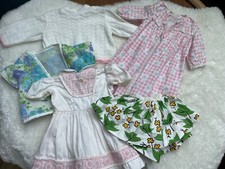 Lot vêtements poupée années 60/70