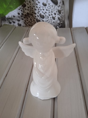 Statue porcelaine ange blanc
