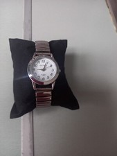 Montre ronde Bracelet extensible métal argenté Quartz  diam 2.8 cm