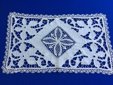 napperon ancien brodé main