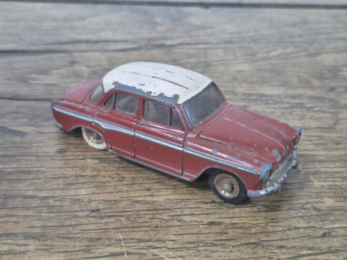 Voiture miniature simca - voiture,