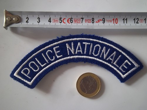 écusson épaule police
