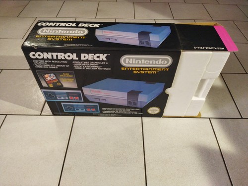 Boite vide console - {,