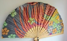 Éventail à main multicolore en bambou,pliable,bois et tissu, batik,fleurs