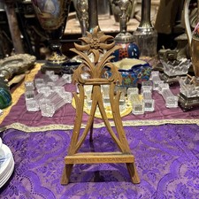 ancien petit chevalet bois sculpté  decor d edelweiss souvenir divonne les bains