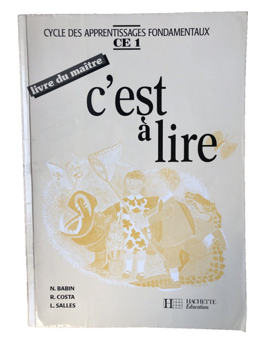 Est lire livre - c’est, lire,
