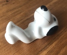 Figurine Snoopy en porcelaine