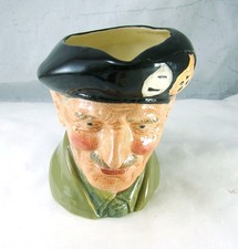 Royal Doulton D6202 Pichet