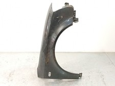 8E0821106F AILE AVANT DROITE /