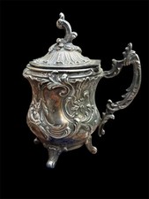 Moutardier en argent massif, poinçon minerve, style rocaille, fin XIXe s