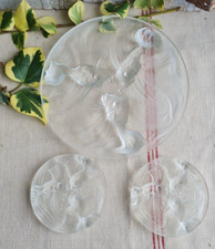 ANCIEN DESSOUS PLAT ET VERRES