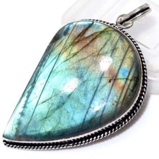 Pendentif en labradorite et plaqué argent 925 ,bijoux ,minéraux ,lithothérapie