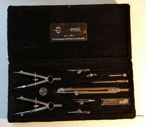 Boite compas essel - -,