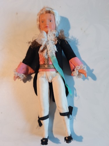 Poupée marquis habillé - poupée",