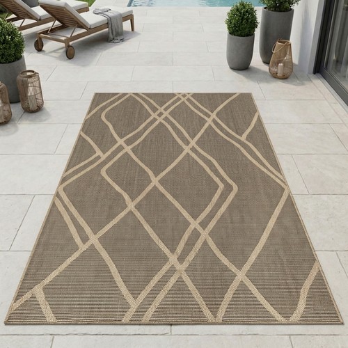 Tapis extérieur motif lignes