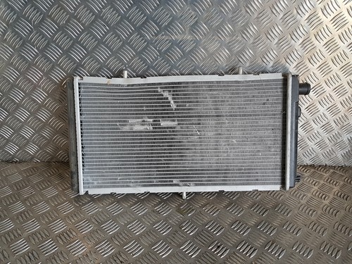 Radiateur eau - radiateur, d'eau