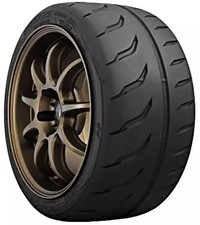 Pneu TOYO Proxes R888R 215/45