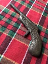 ancien pistolet jouet Eureka