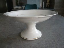 COUPE SUR PIED DOUCHE LISERET DORE - PORCELAINE LIMOGES FRANCE - Diamètre 22 cm