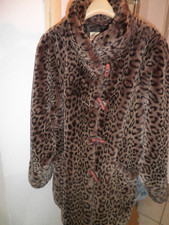 MANTEAU FAUSSE FOURRURE BURTON