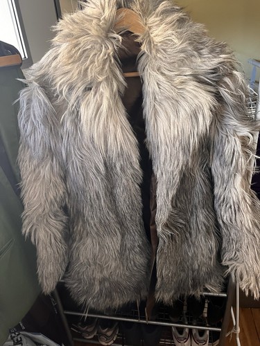 Manteau fourrure chèvre - fourrure,