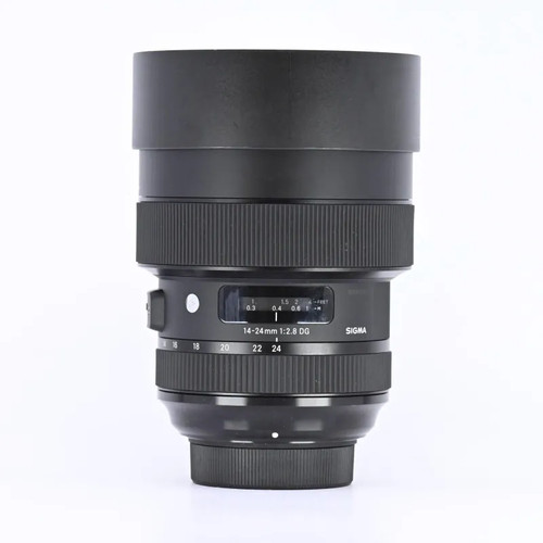 Sigma 24mm 8 - f/2.8, hsm