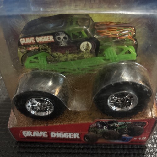 Hot wheels monster - hot, grave