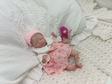 Adorable Mini Bébé Reborn