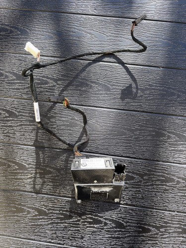 Boîtier électronique volant