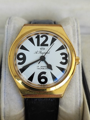 Montre vintage august - montre,