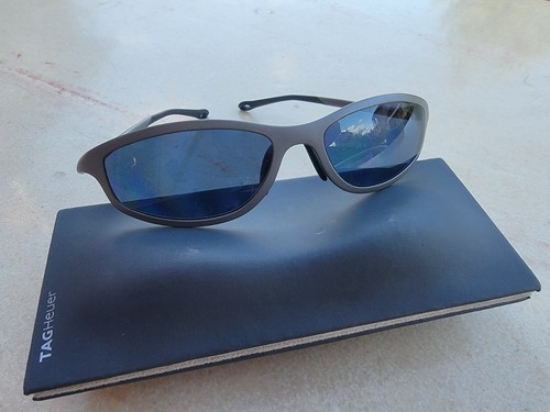 Lunettes soleil tag - lunettes,