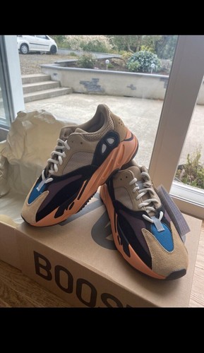 Yeezy boost 700 - yeezy, enflamme