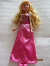 POUPEE DISNEY " AURORE, POUSSIERE D'ETOILE "  MARQUE HASBRO