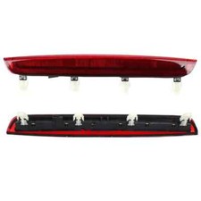 Troisièmes feux stop de