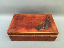 Ancienne boite à en bois F L